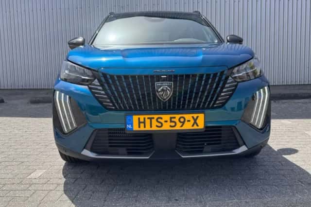 Peugeot 2008 (2025) thumbnail 8