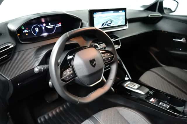 Peugeot 208 (2025) thumbnail 7