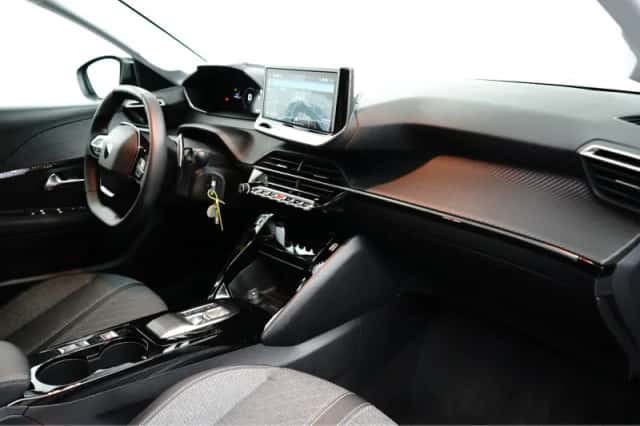 Peugeot 208 (2025) thumbnail 10