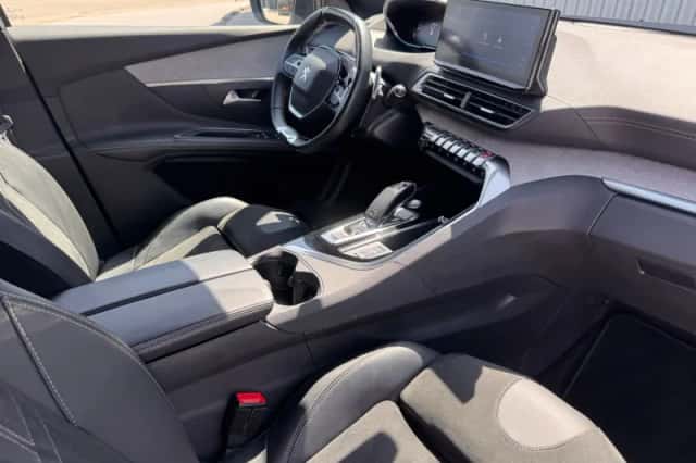 Peugeot 3008 (2021) thumbnail 13