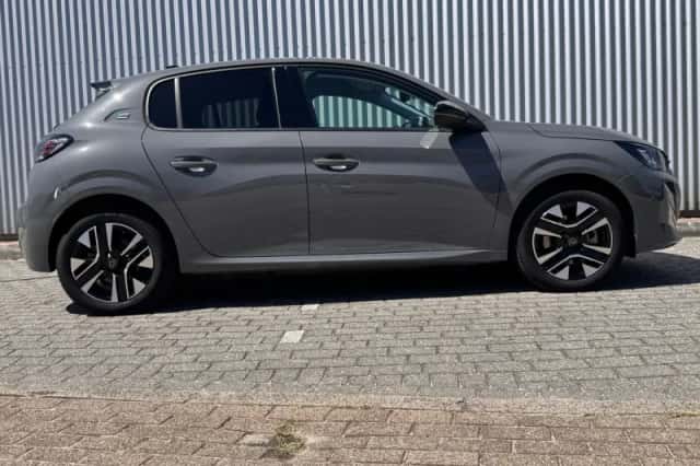 Peugeot e-208 (2025) thumbnail 6