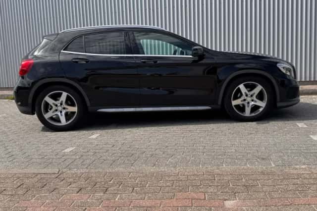 Mercedes-Benz GLA-Klasse (2017) thumbnail 6