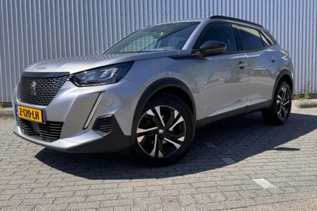 Peugeot 2008 (2023) thumbnail 1