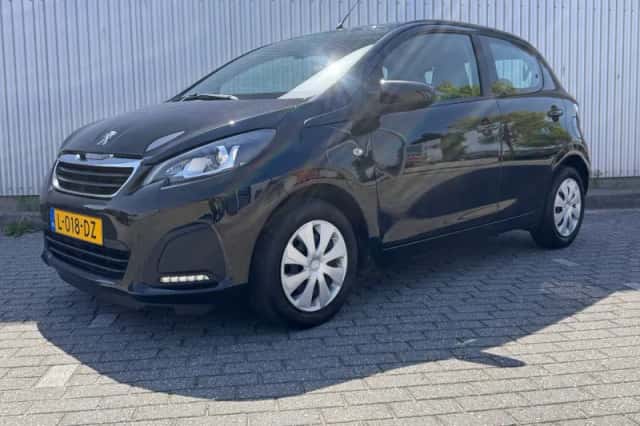 Peugeot 108 (2021) thumbnail 1