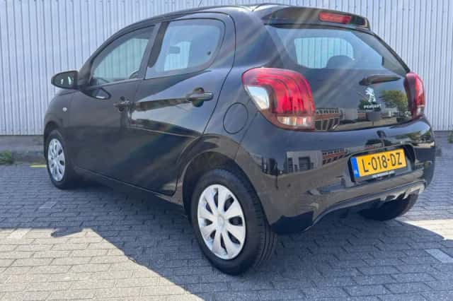 Peugeot 108 (2021) thumbnail 3