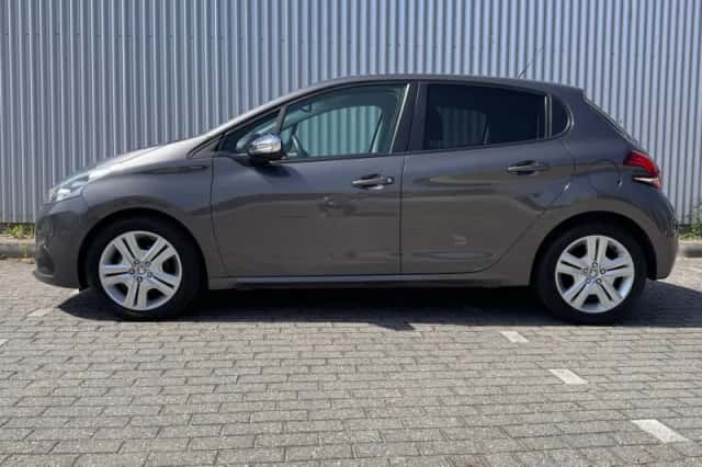 Peugeot 208 (2019) thumbnail 2