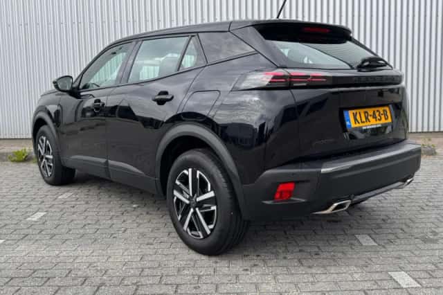 Peugeot 2008 (2025) thumbnail 3