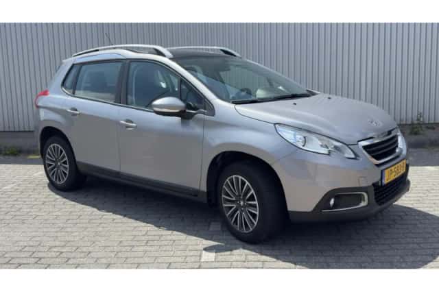 Peugeot 2008 (2016) thumbnail 6