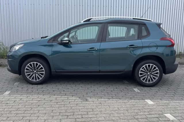 Peugeot 2008 (2018) thumbnail 2