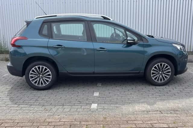 Peugeot 2008 (2018) thumbnail 6