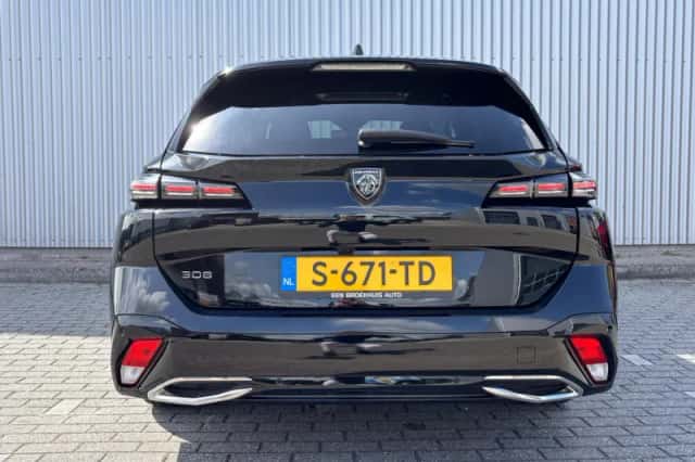 Peugeot 308 (2023) thumbnail 4