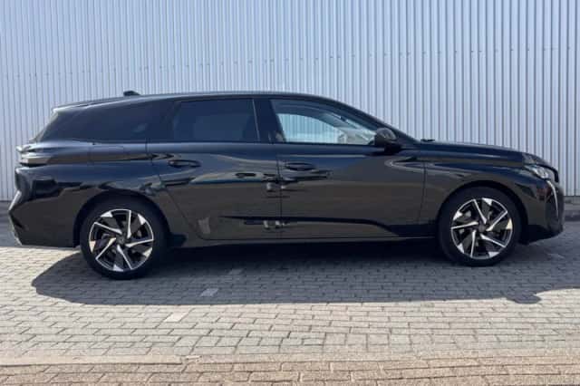 Peugeot 308 (2023) thumbnail 6