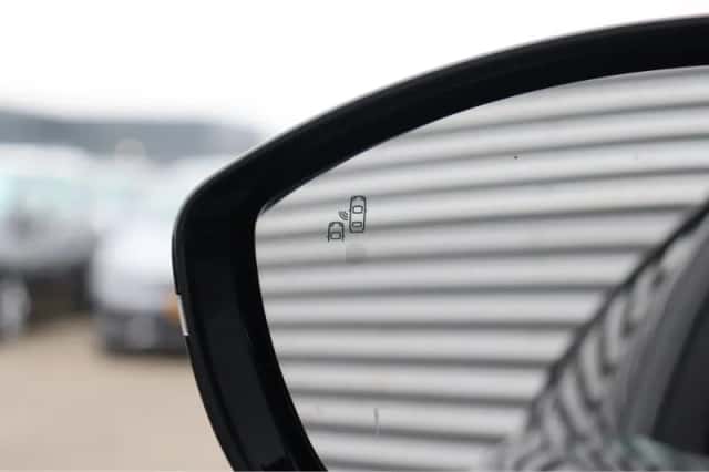 Peugeot 508 (2023) thumbnail 14