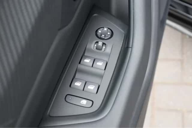 Peugeot 508 (2023) thumbnail 22