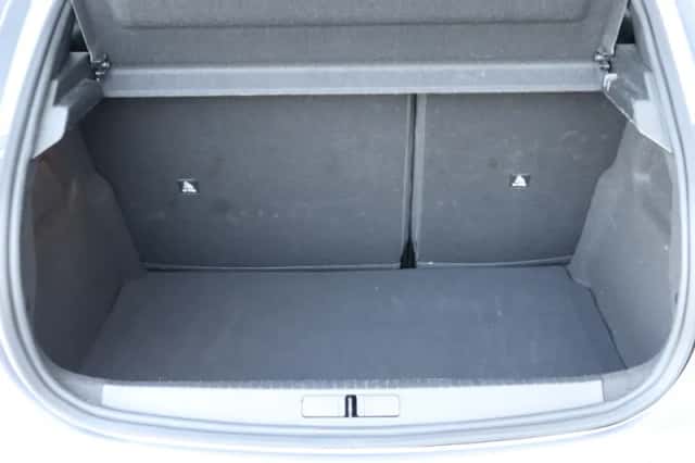 Peugeot 208 (2024) thumbnail 18