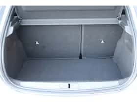 Peugeot 208 (2024) thumbnail 18