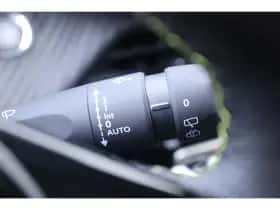 Peugeot 208 (2024) thumbnail 27
