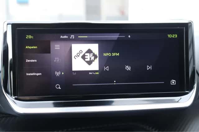 Peugeot 208 (2024) thumbnail 36