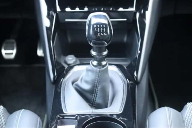 Peugeot 208 (2024) thumbnail 39