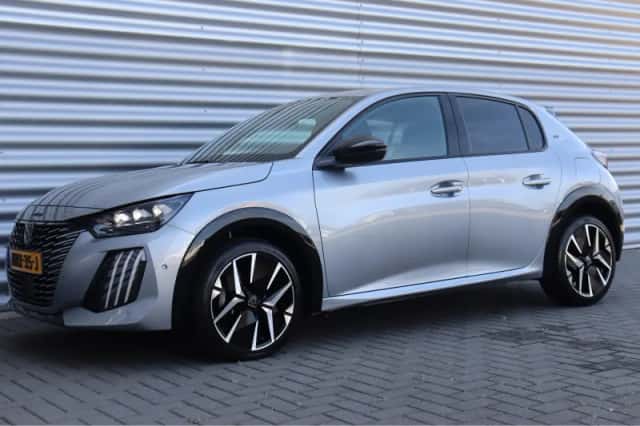 Peugeot 208 (2024) thumbnail 6