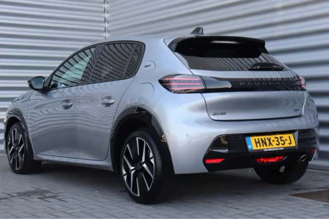 Peugeot 208 (2024) thumbnail 9