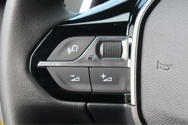 Peugeot 2008 (2024) thumbnail 27