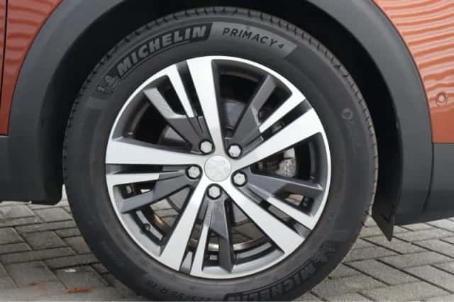Peugeot 5008 (2022) thumbnail 16