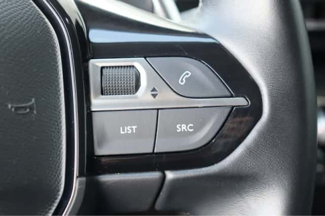 Peugeot 5008 (2022) thumbnail 30