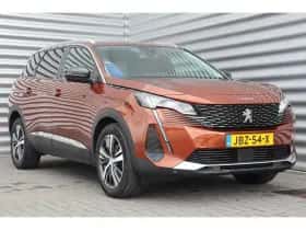 Peugeot 5008 (2022) thumbnail 4