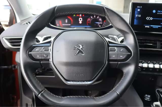 Peugeot 5008 (2022) thumbnail 32
