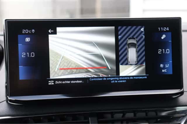 Peugeot 5008 (2022) thumbnail 35