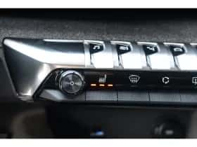 Peugeot 5008 (2022) thumbnail 39