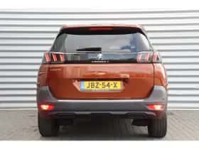 Peugeot 5008 (2022) thumbnail 8