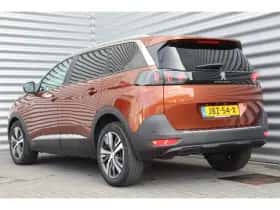 Peugeot 5008 (2022) thumbnail 9