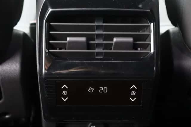Peugeot 5008 (2025) thumbnail 21