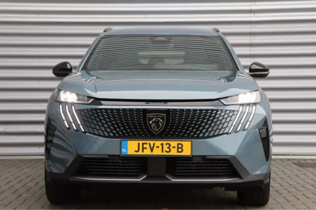 Peugeot 5008 (2025) thumbnail 5