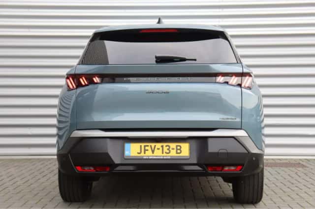 Peugeot 5008 (2025) thumbnail 8