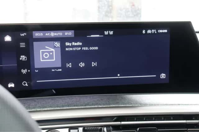 Peugeot 3008 (2025) thumbnail 35