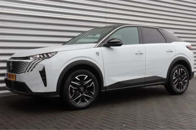 Peugeot 3008 (2025) thumbnail 6