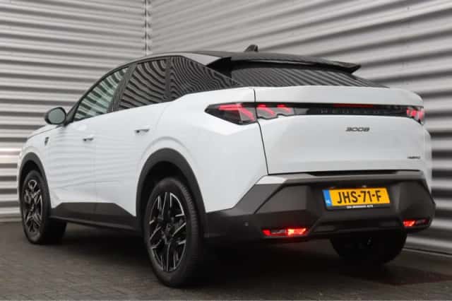 Peugeot 3008 (2025) thumbnail 9
