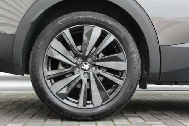 Peugeot 3008 (2024) thumbnail 13