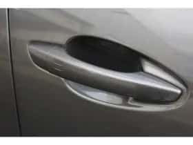 Peugeot 3008 (2024) thumbnail 15