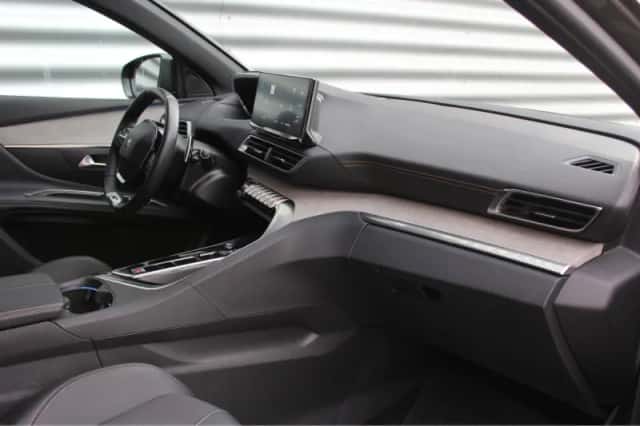 Peugeot 3008 (2024) thumbnail 20