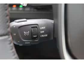 Peugeot 3008 (2024) thumbnail 23