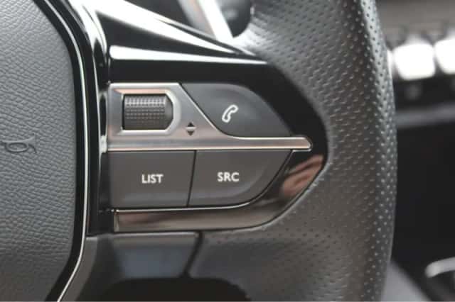 Peugeot 3008 (2024) thumbnail 26