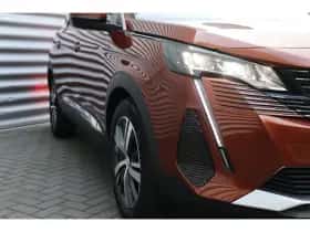 Peugeot 5008 (2021) thumbnail 16