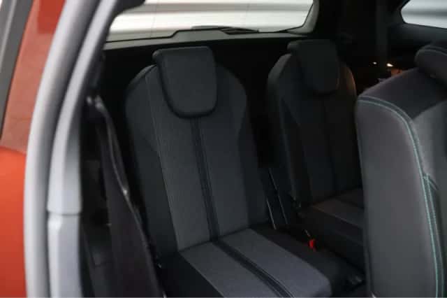 Peugeot 5008 (2021) thumbnail 19