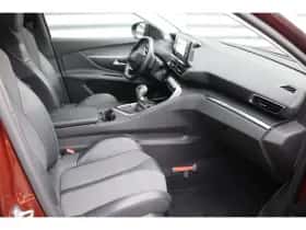 Peugeot 5008 (2021) thumbnail 22