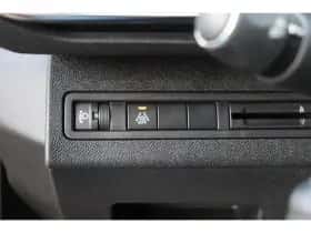 Peugeot 5008 (2021) thumbnail 24