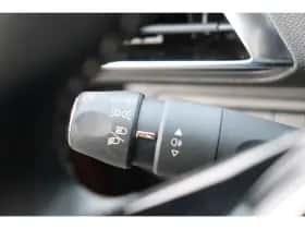 Peugeot 5008 (2021) thumbnail 26